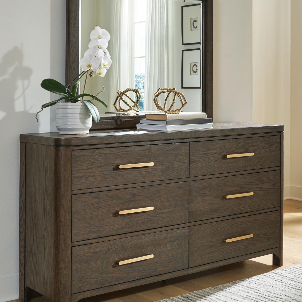 Radkin - Dresser