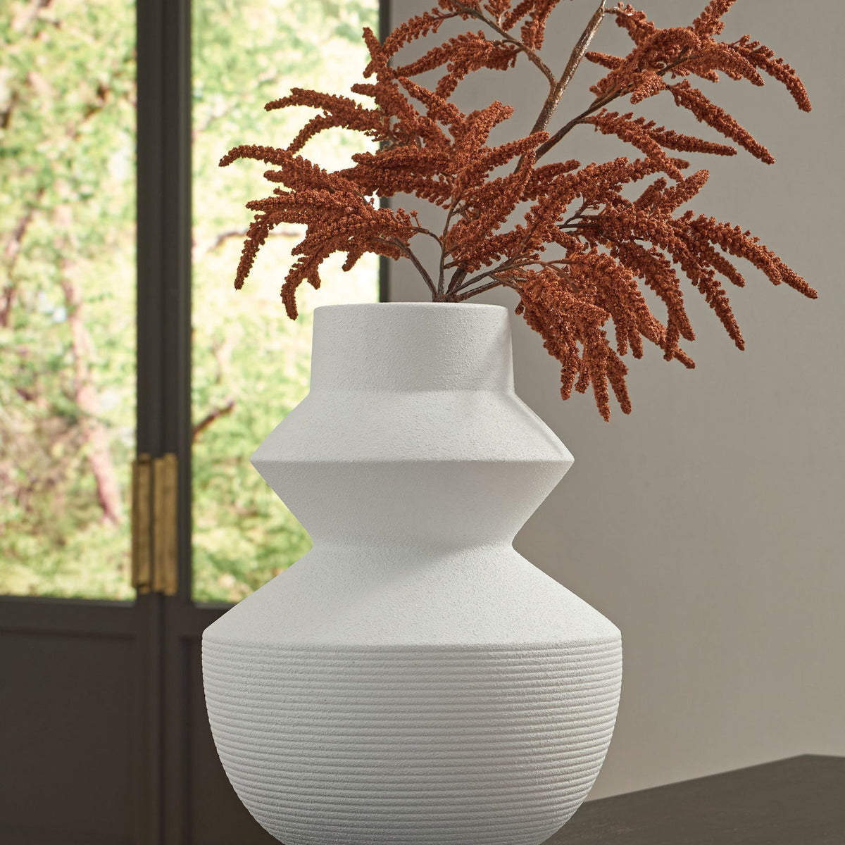 Naveen - Vase
