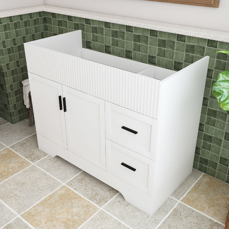 White bathroom vanity with ribbed top, 2 doors and 2 drawers, bar pulls