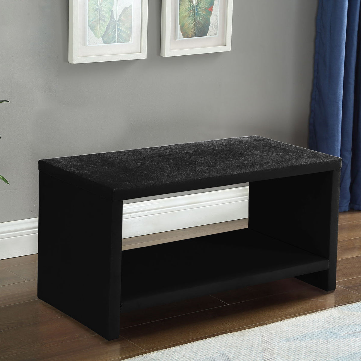 Cleo - Night Stand