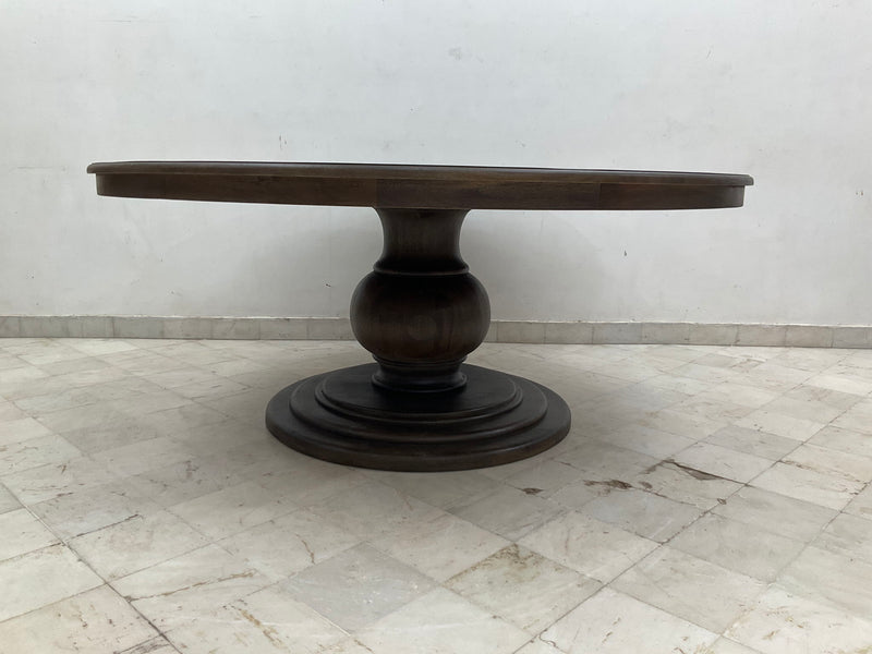 Brookside - Round Dining Table
