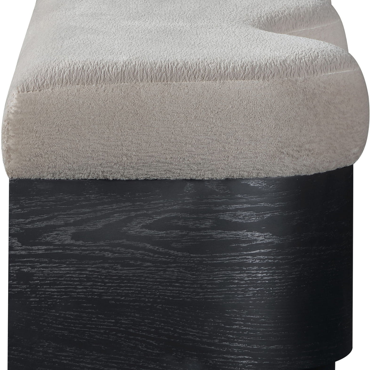 Savoy - Bench With Black Base