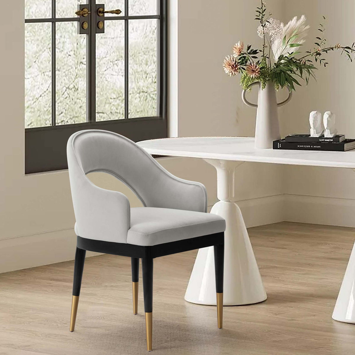 Manhattan Carrington - Armchair