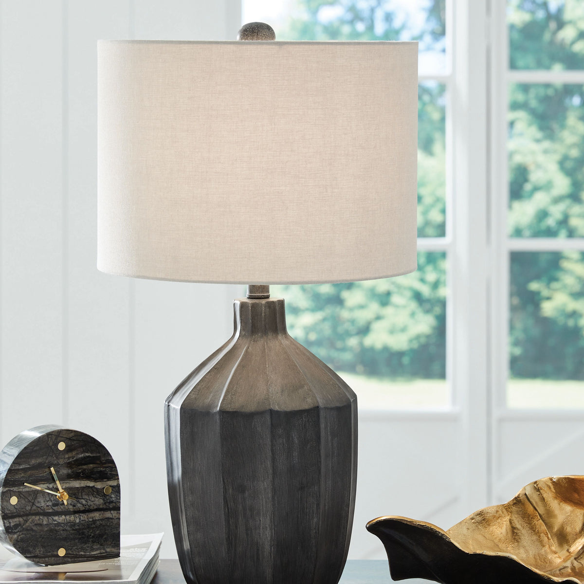 Jilton - Poly Table Lamp - Black