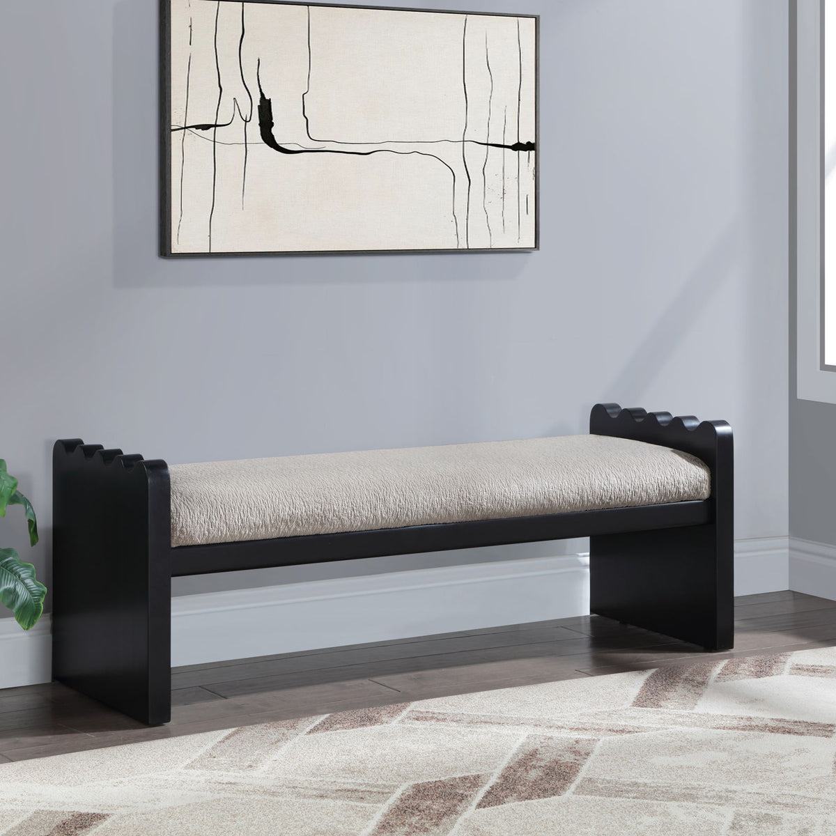 Sonia - Bench With Black Base