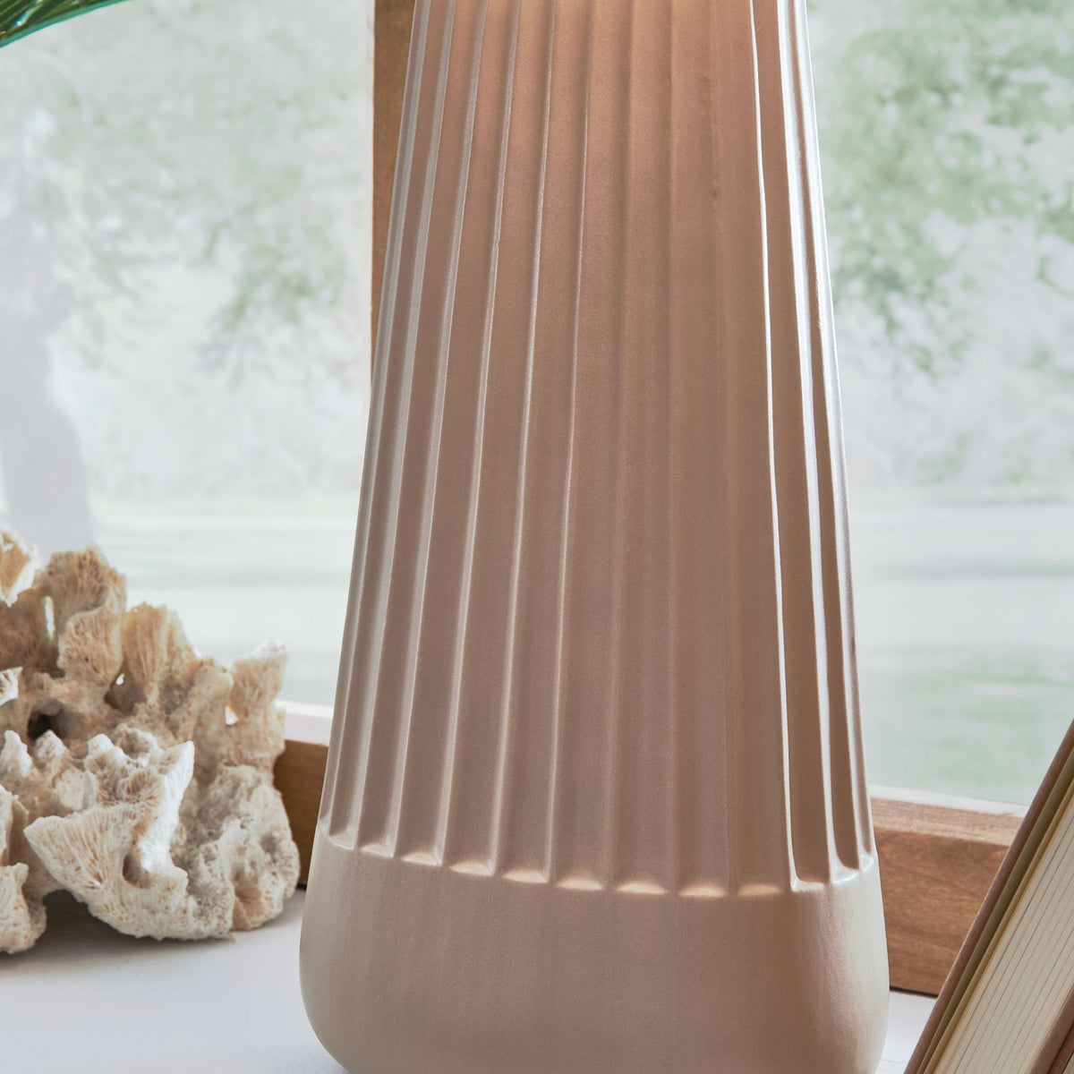 Dellner - Ceramic Table Lamp - Mocha
