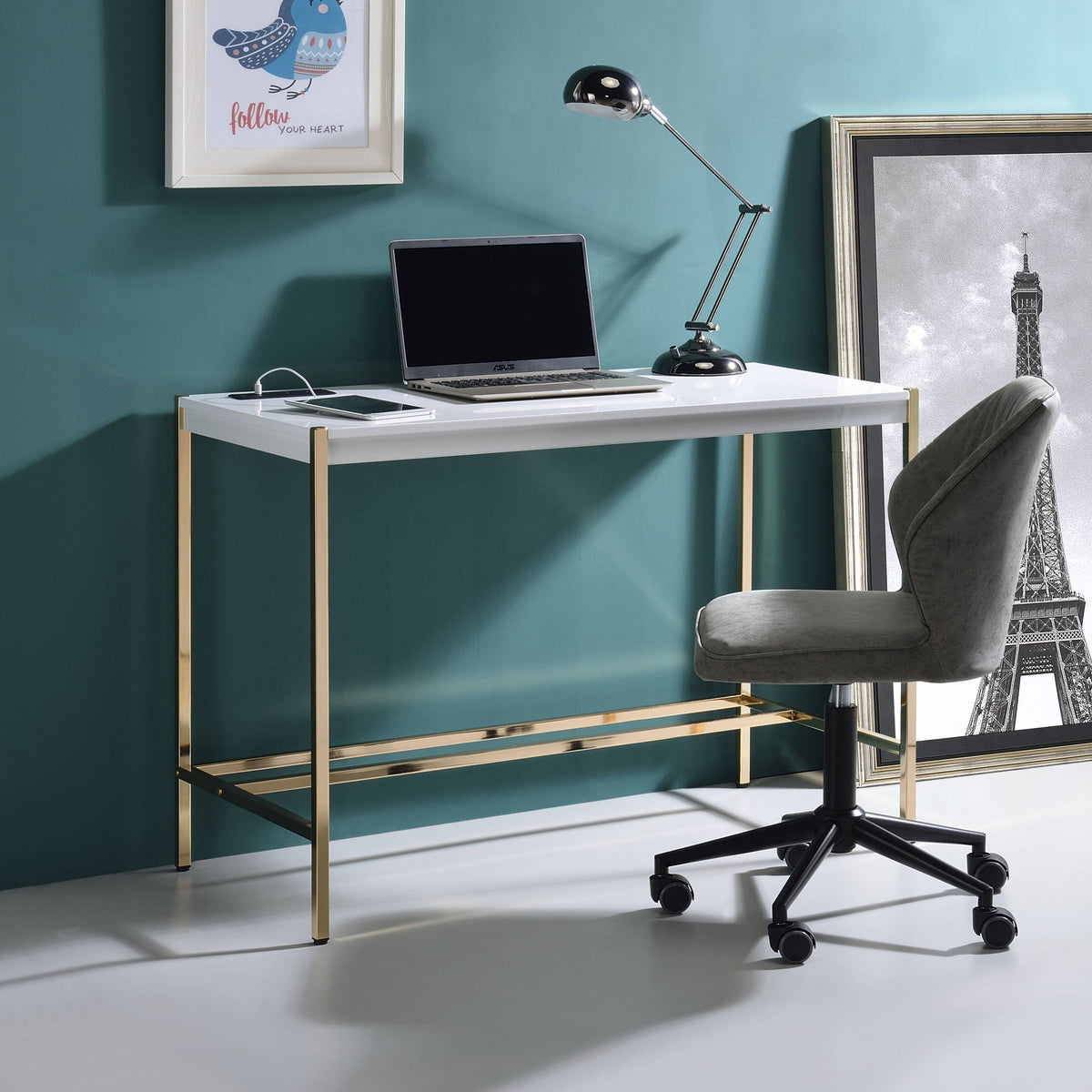 Midriaks - Writing Desk With USB