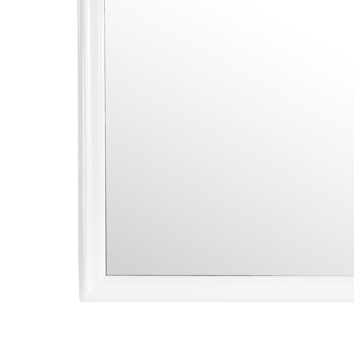 Traditional Wall Mirror For Any Space