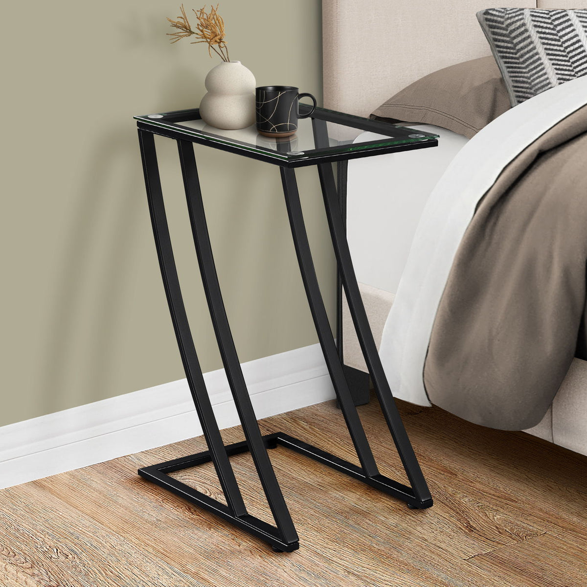 Accent Table, C - Shaped, Sturdy Construction, Contemporary & Modern