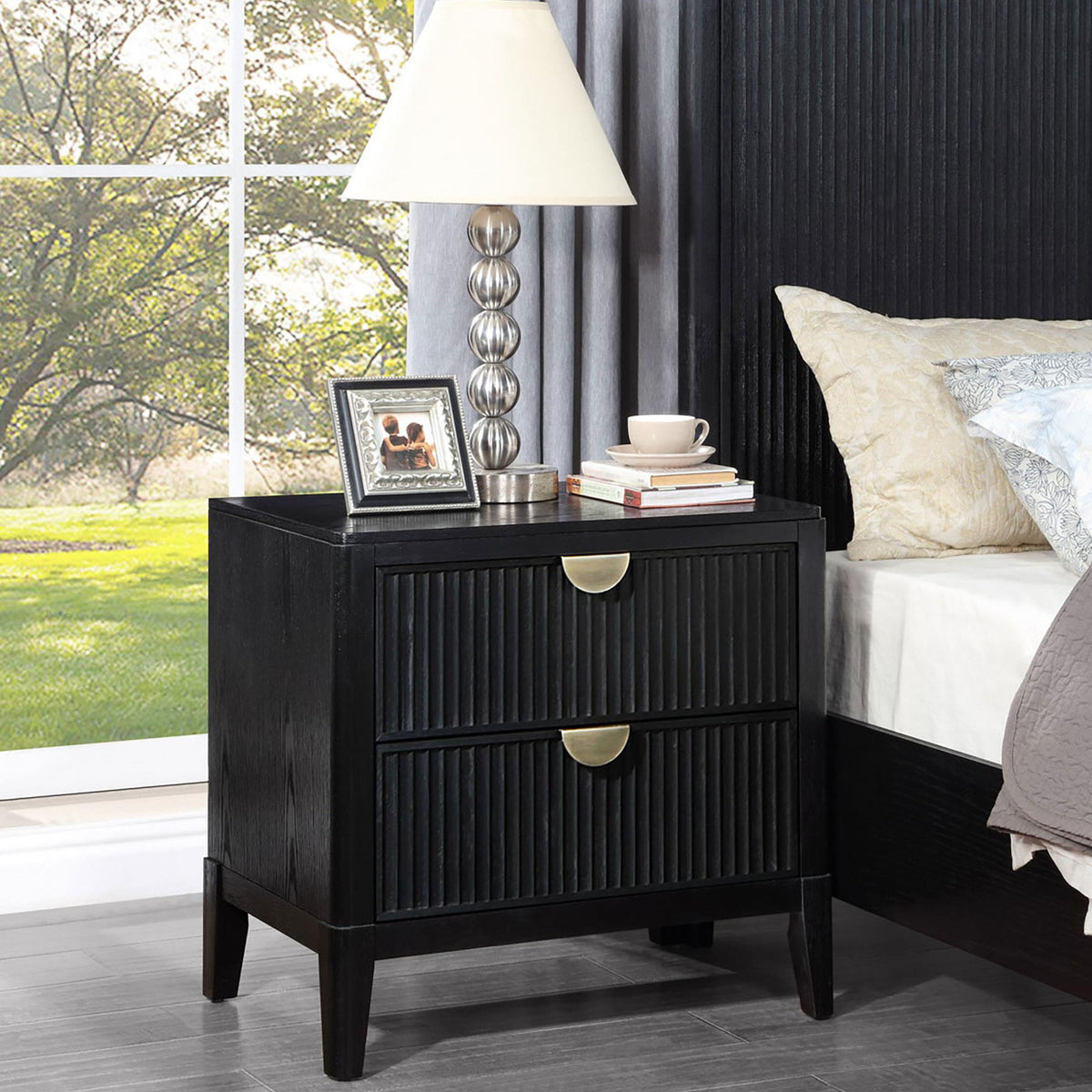 Brookmead 2-drawer Nightstand Black