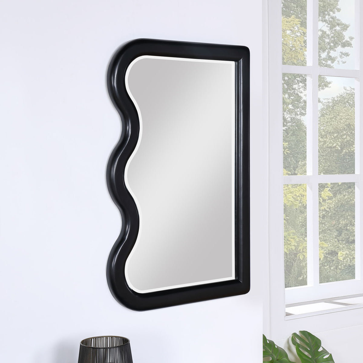 Winnie - Mirror