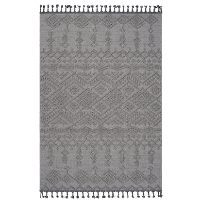 Traditional indoor/outdoor rug, gray geometric pattern with tasseled ends
