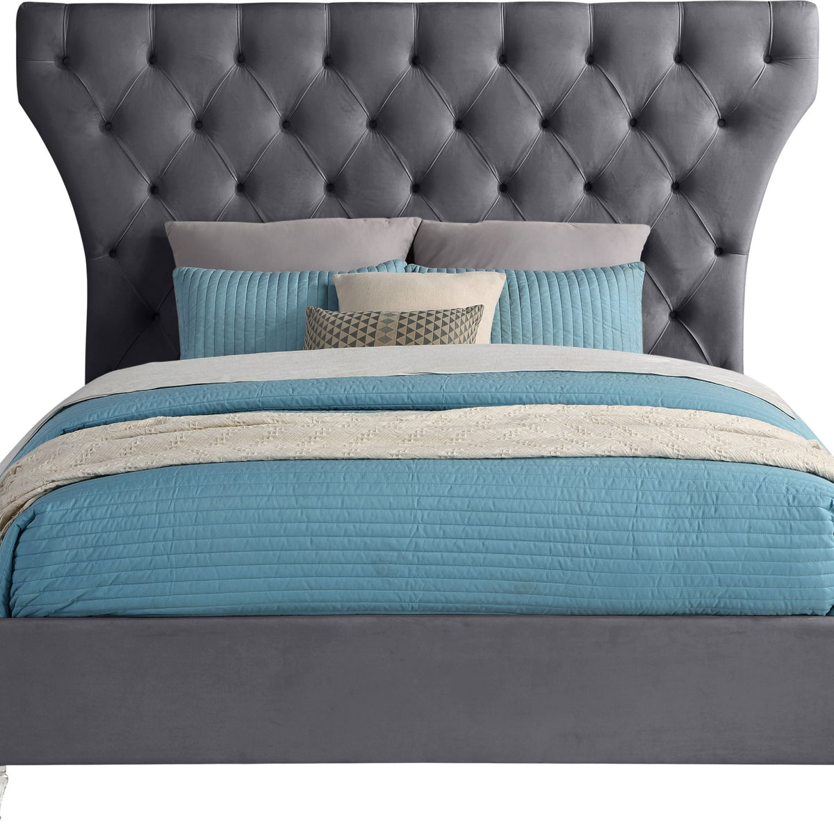 Kira - Bed