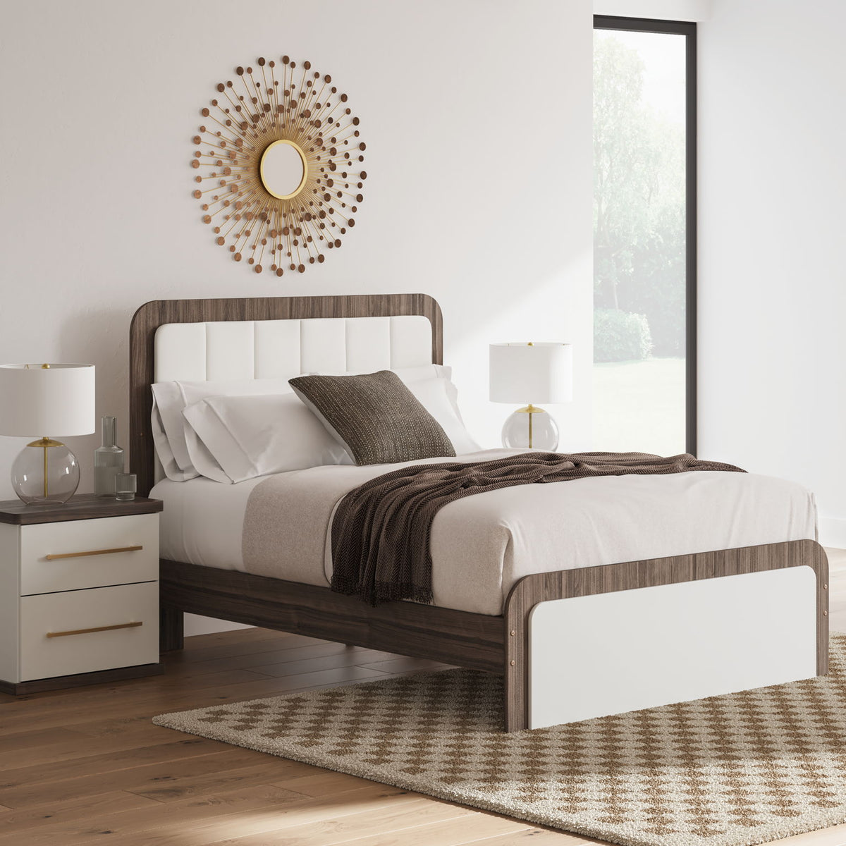 Kendanport - Upholstered Bed