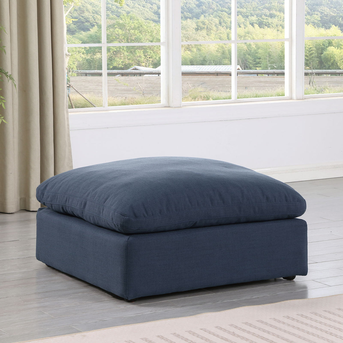 Comfy - Linen Ottoman