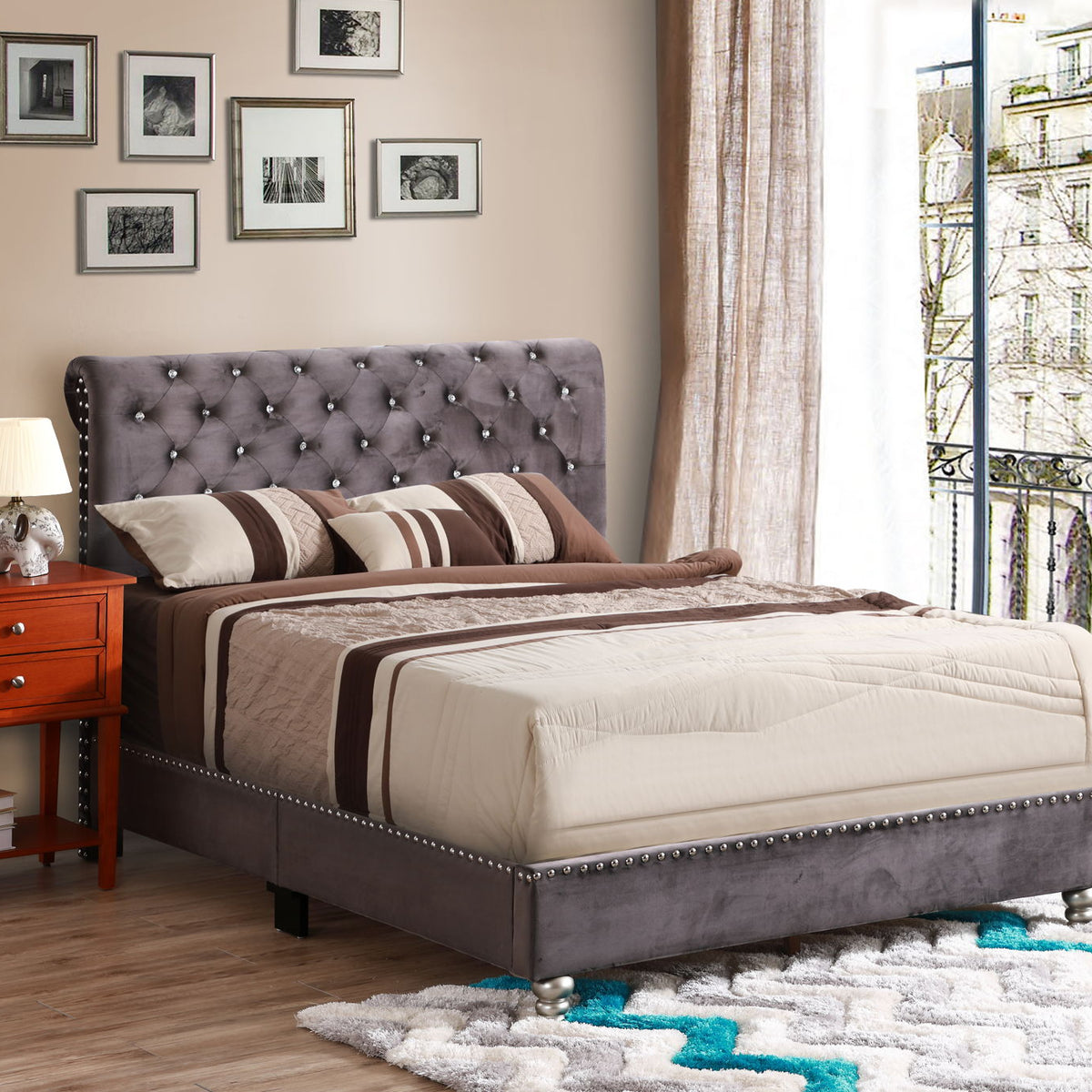Elegant Transitional Upholstered Bed