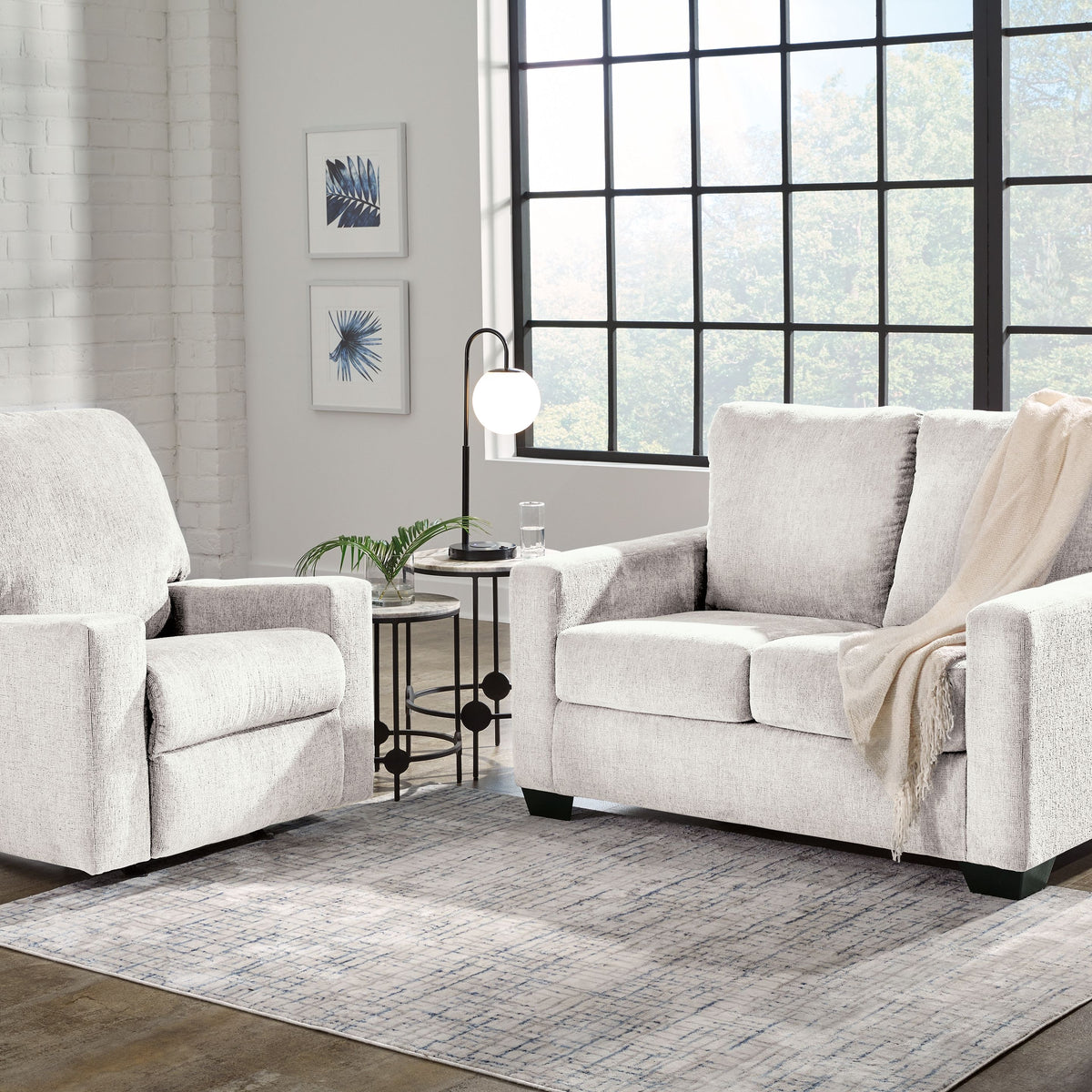 Rannis - Living Room Set