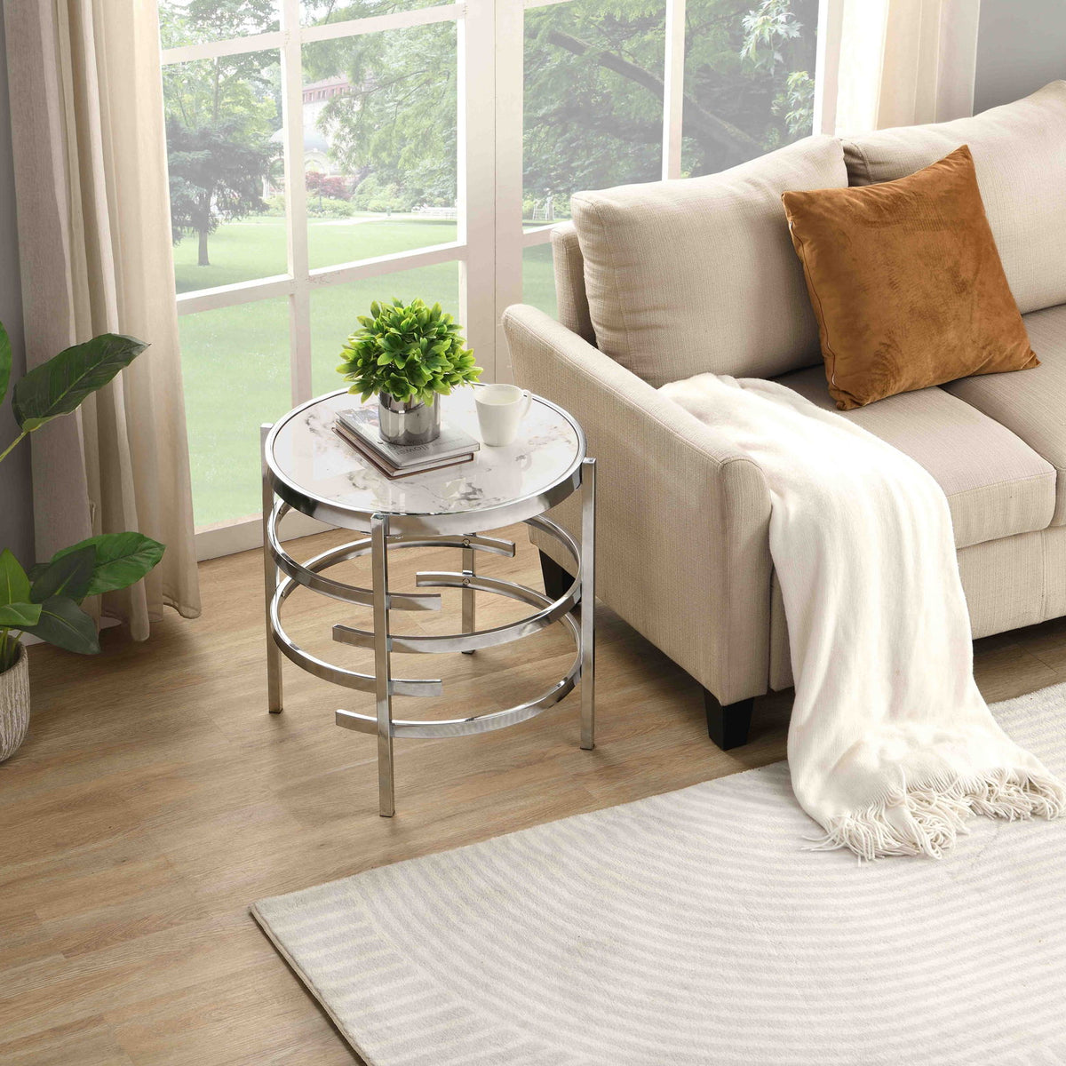 Elegant Round Table With Sintered Stone Top & Sturdy Metal Frame