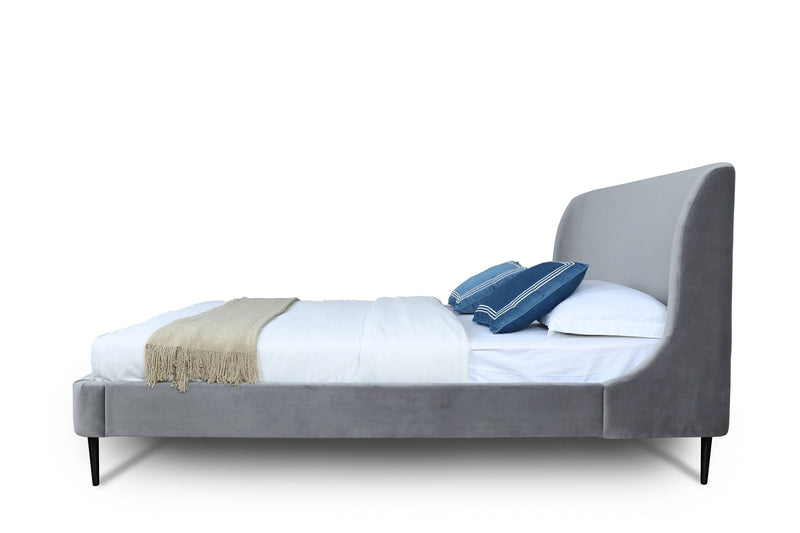 Manhattan Heather - Bed With Black Legs