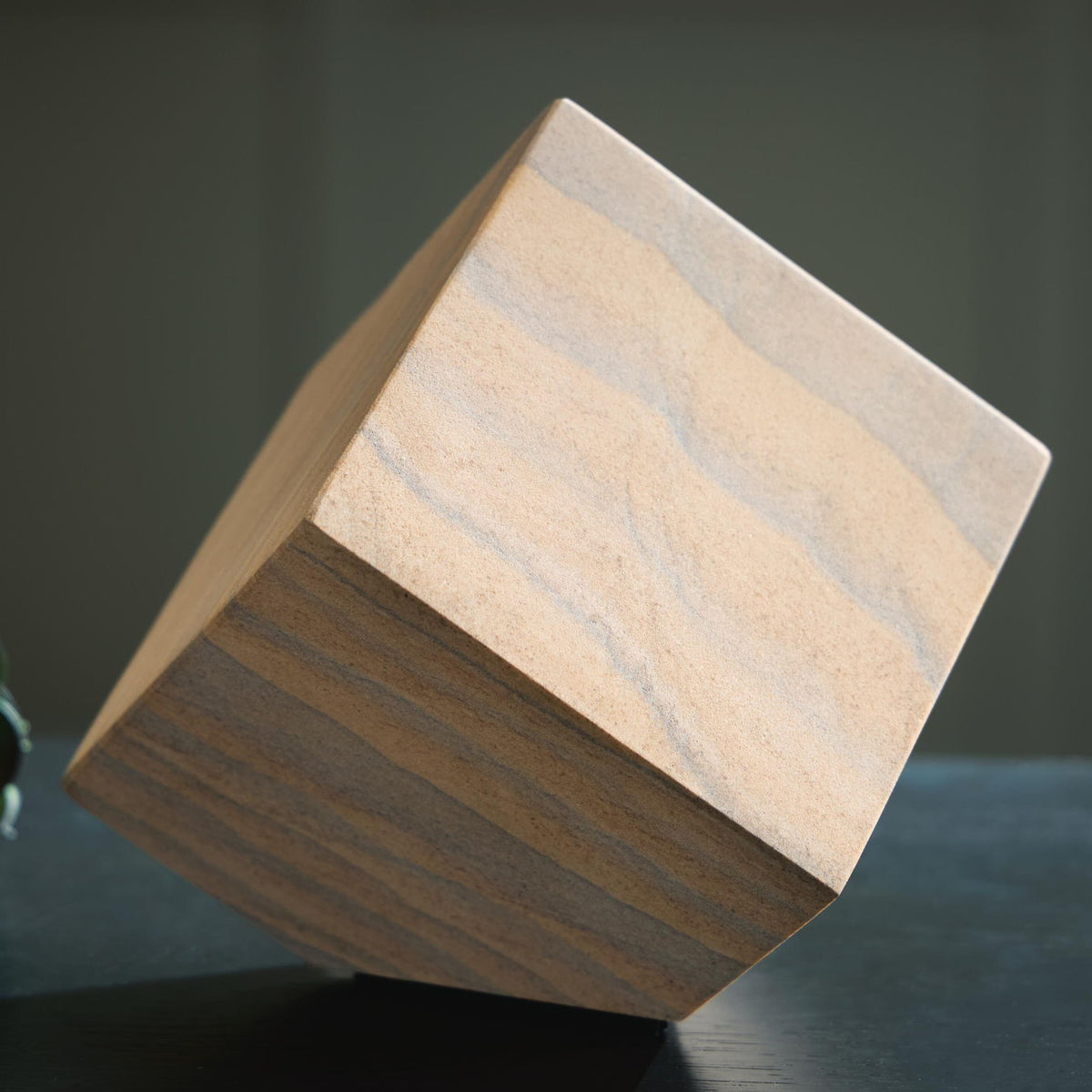 Hurport - Sculpture - Red / Tan