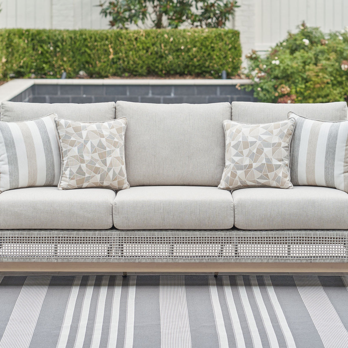Seton Creek - Gray - Sofa With Cushion