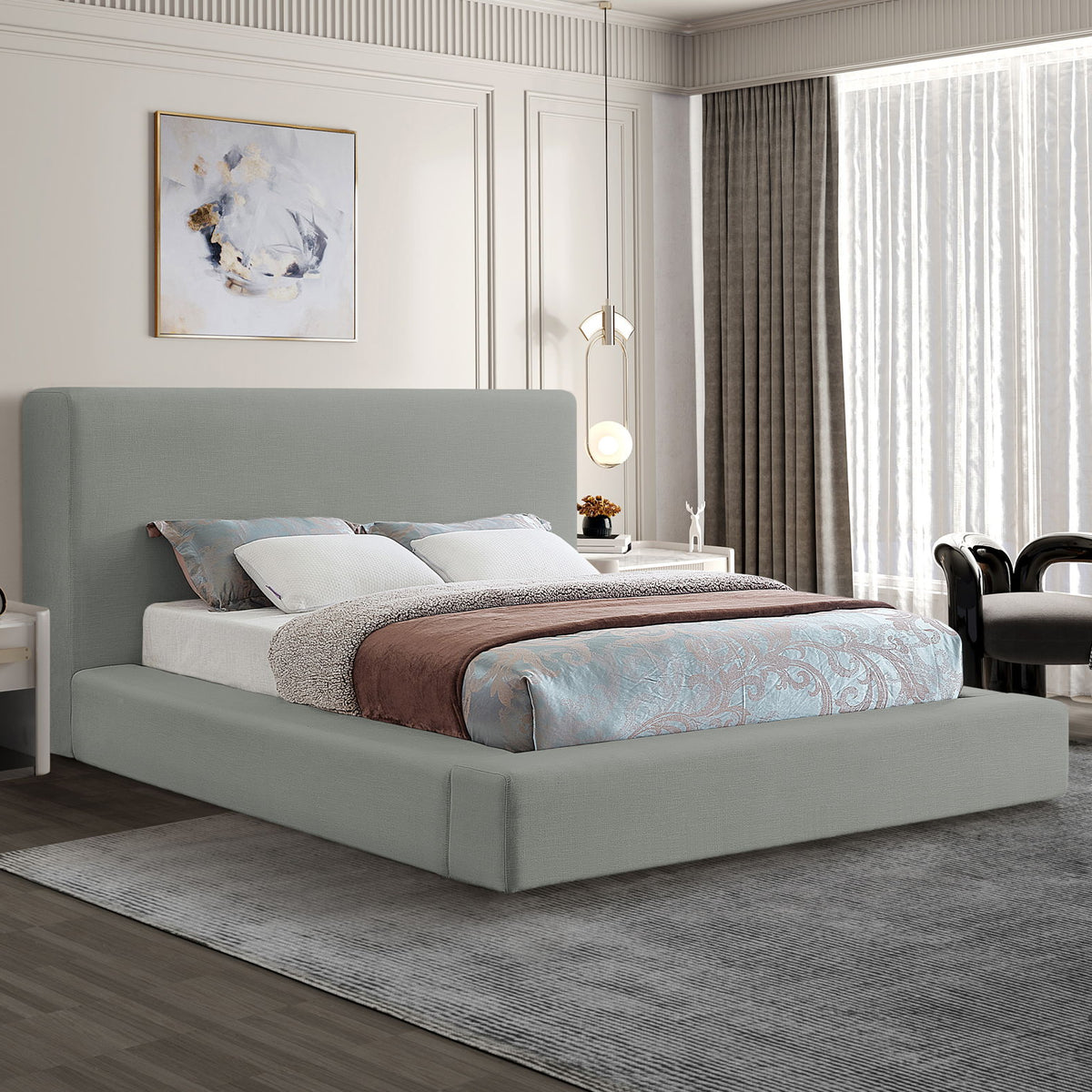 Devin - Bed