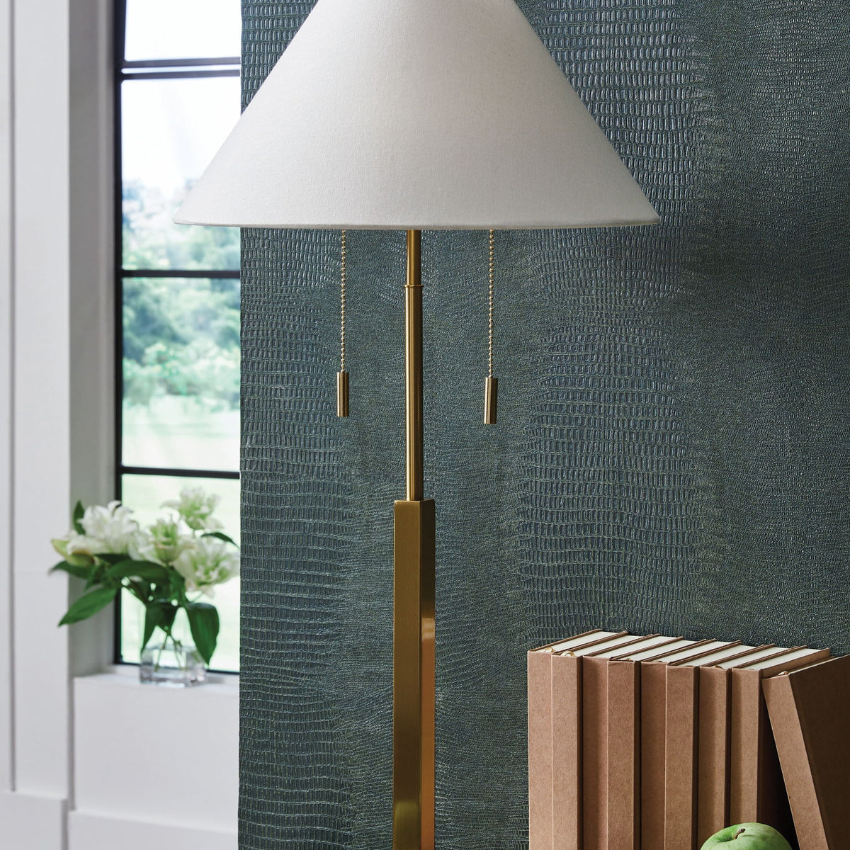 Haigwood - Metal Lamp