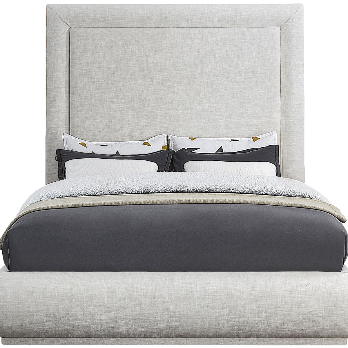 Brooke - Bed