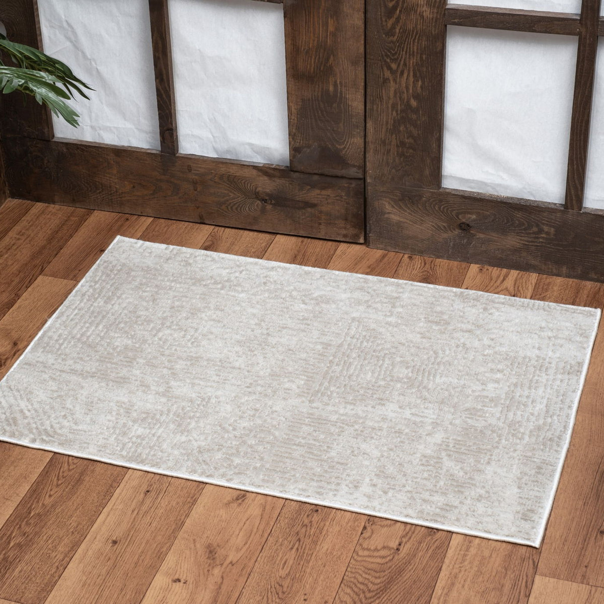 Elegance - 5'3" X 7'3" Area Rug - Ivory