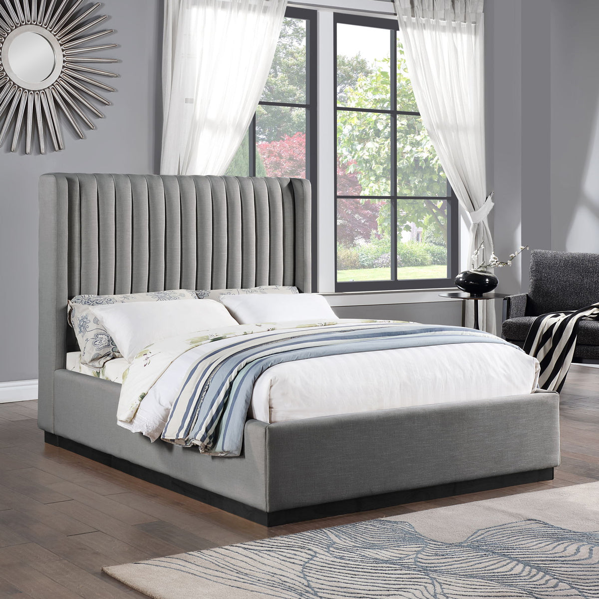 Logan - Bed
