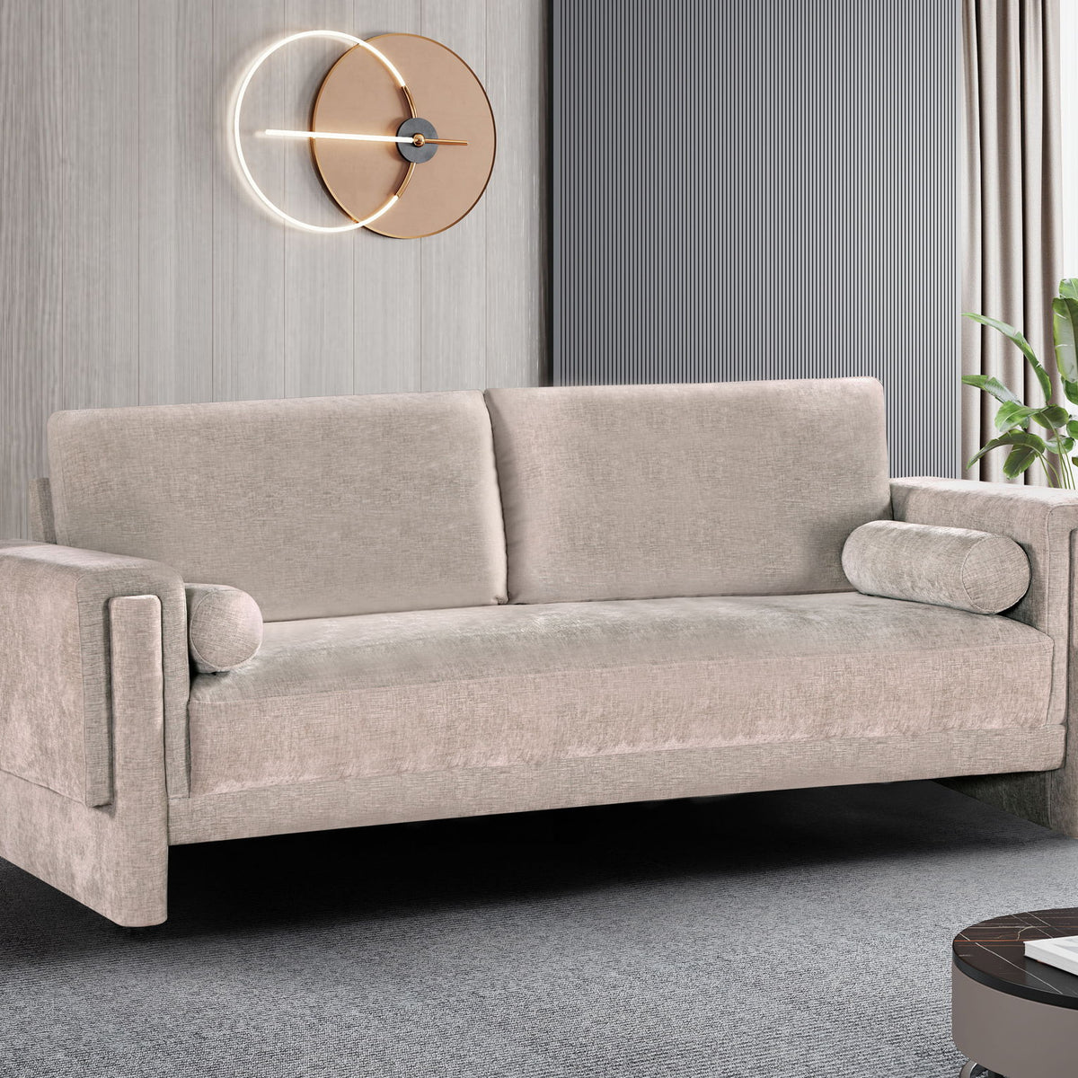 Madeline - Sofa