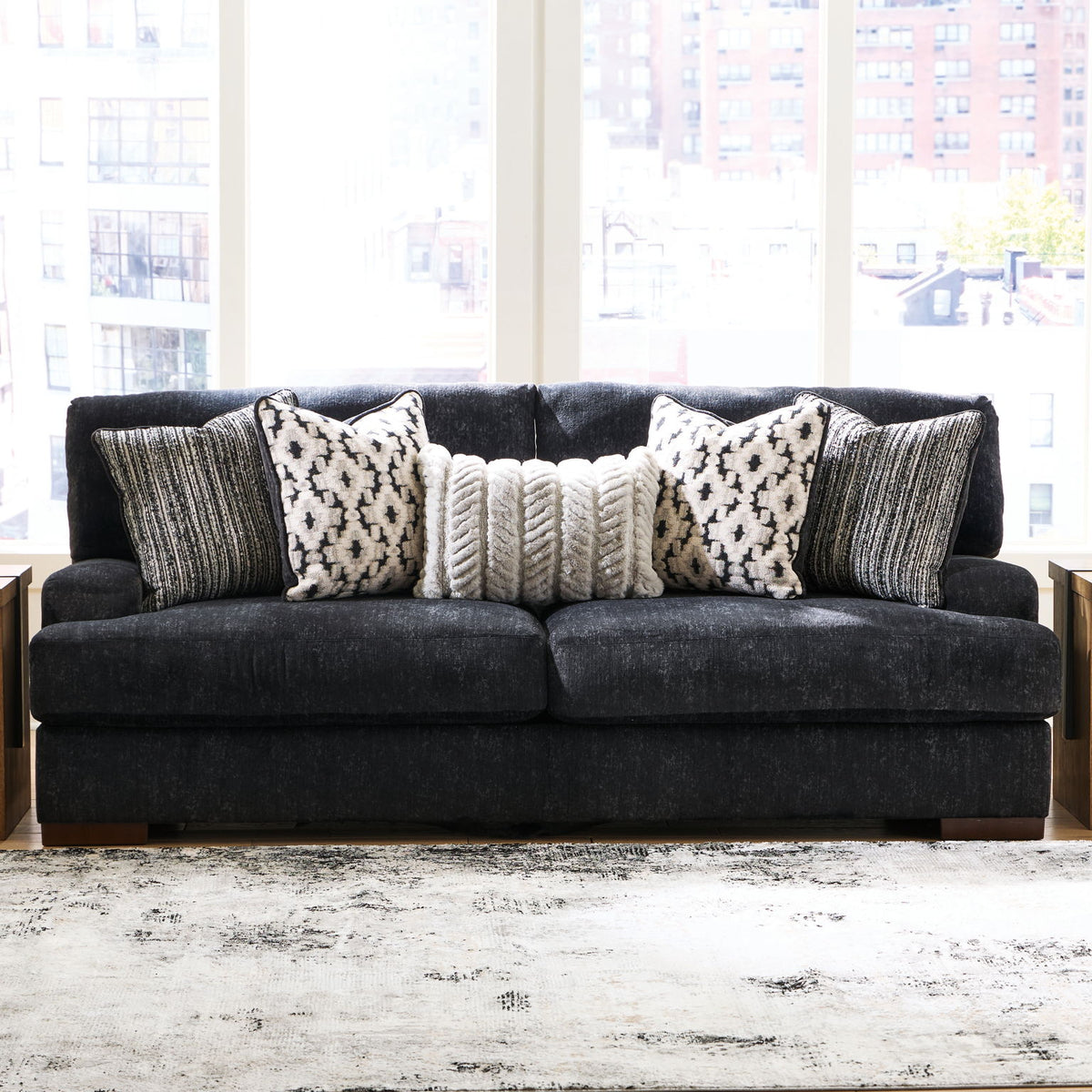 Whitmore Manor - Sofa - Black Pearl