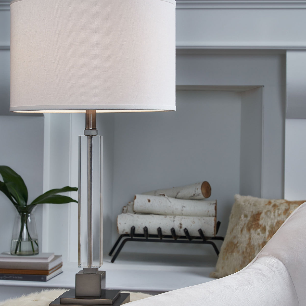 Deccalen - Clear / Silver Finish - Crystal Table Lamp