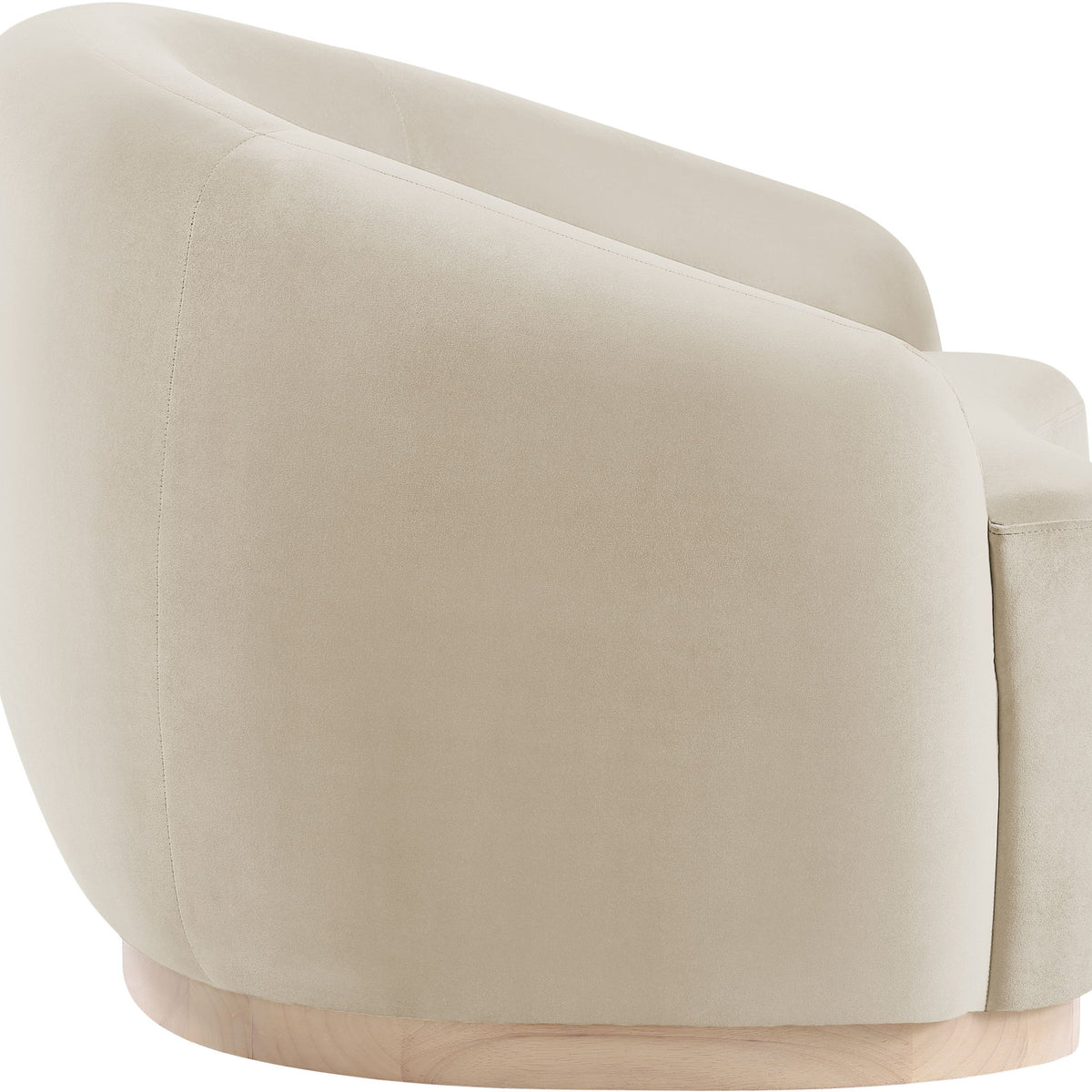 Gustavo - Velvet Upholstered Chair