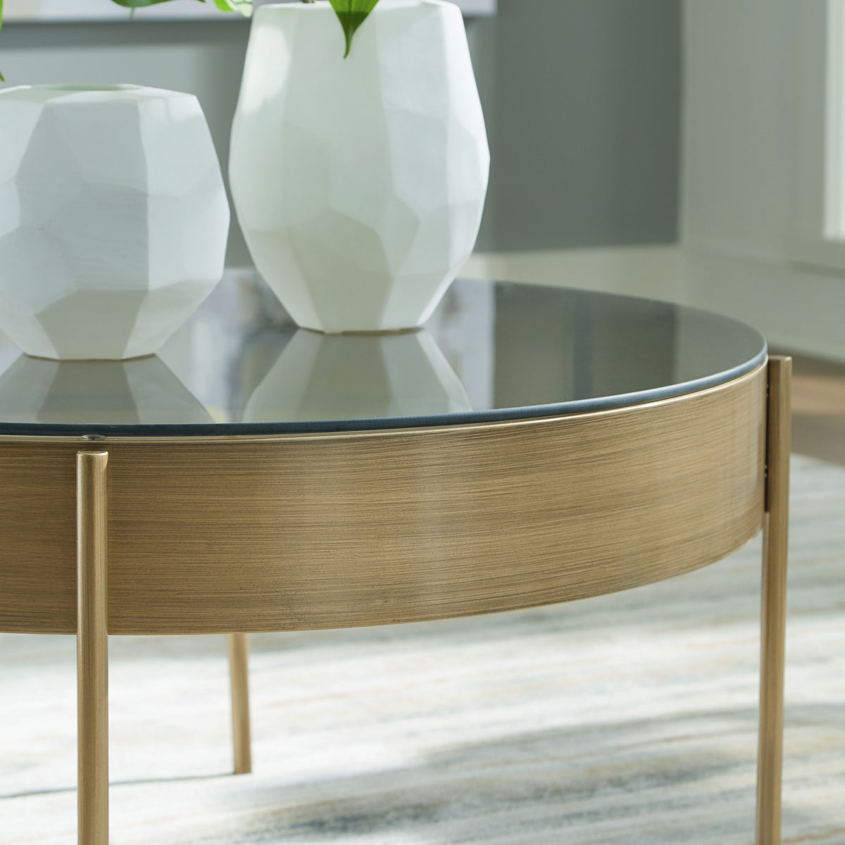 Jettaya - Occasional Table Set (Set of 3) - Brushed Brass