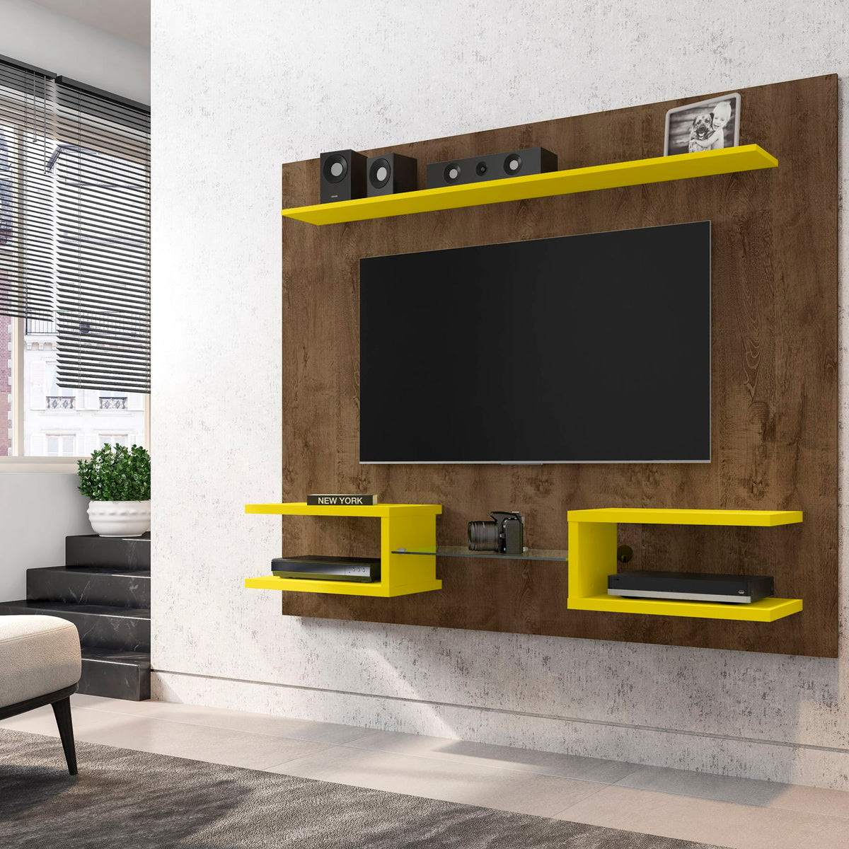 Manhattan Plaza - TV Panel