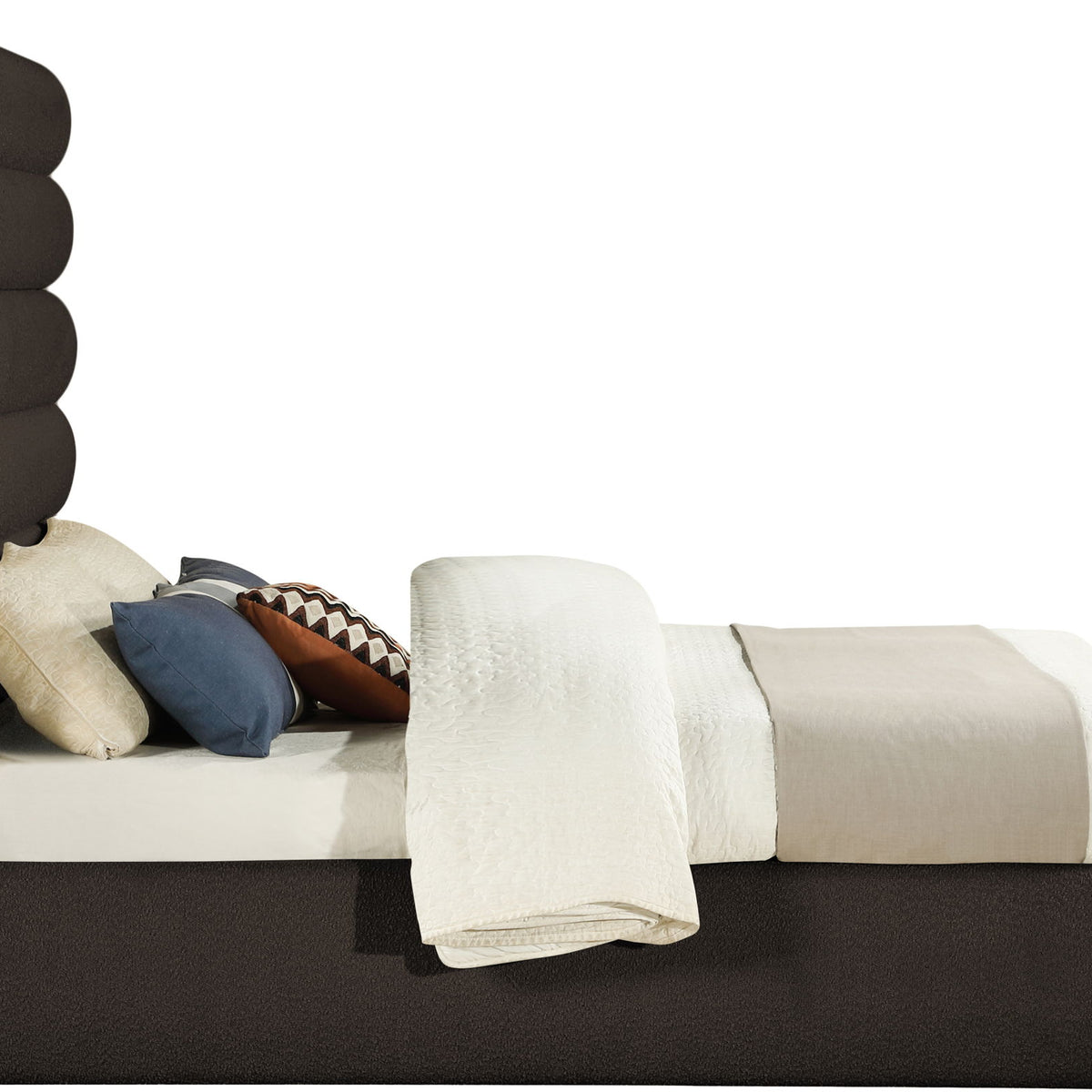 Adam - Boucle Fabric Bed With 70.5" Headboard