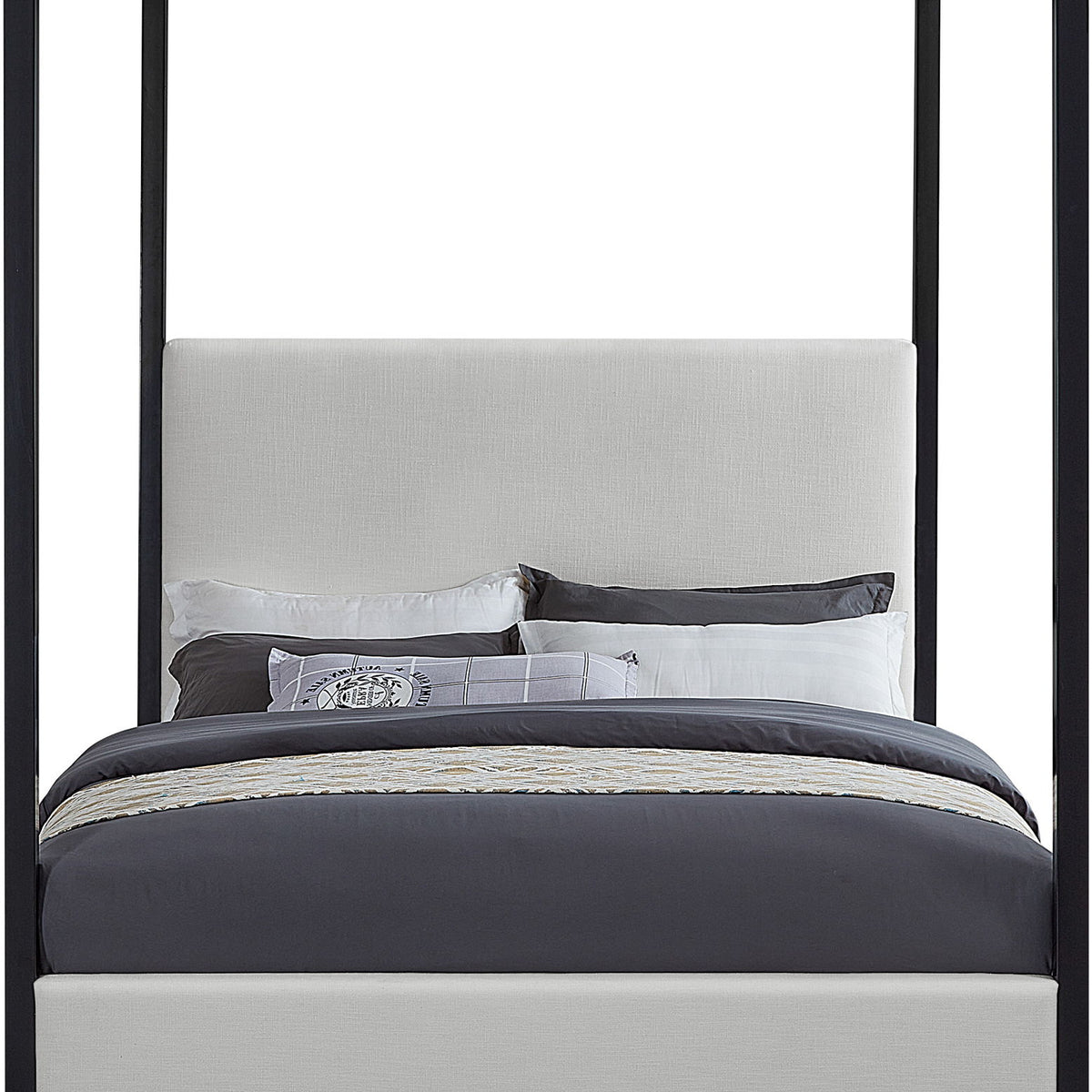 James - Canopy Bed