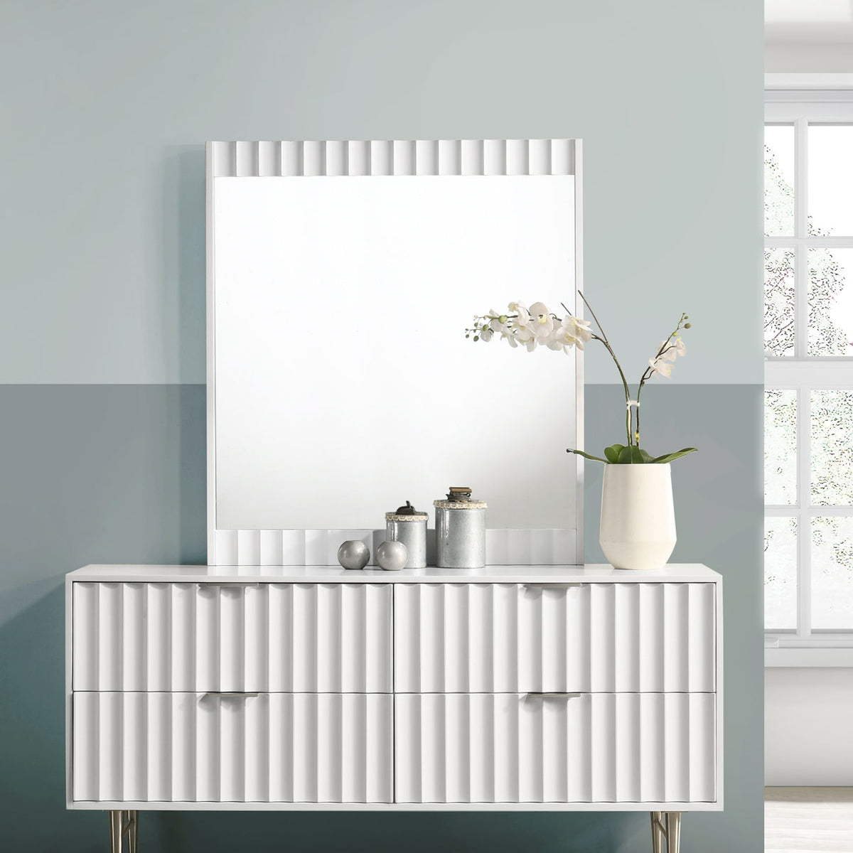 Modernist - Mirror With Stainless Steel Base - White