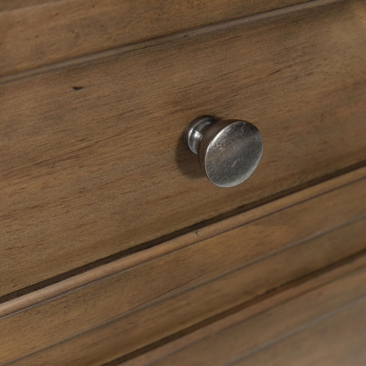 Feddinger - Dresser And Mirror - Medium Brown
