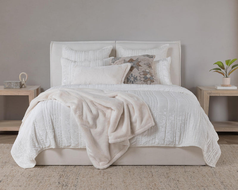 Ivory quilt set with quilted comforter and coordinating pillow shams