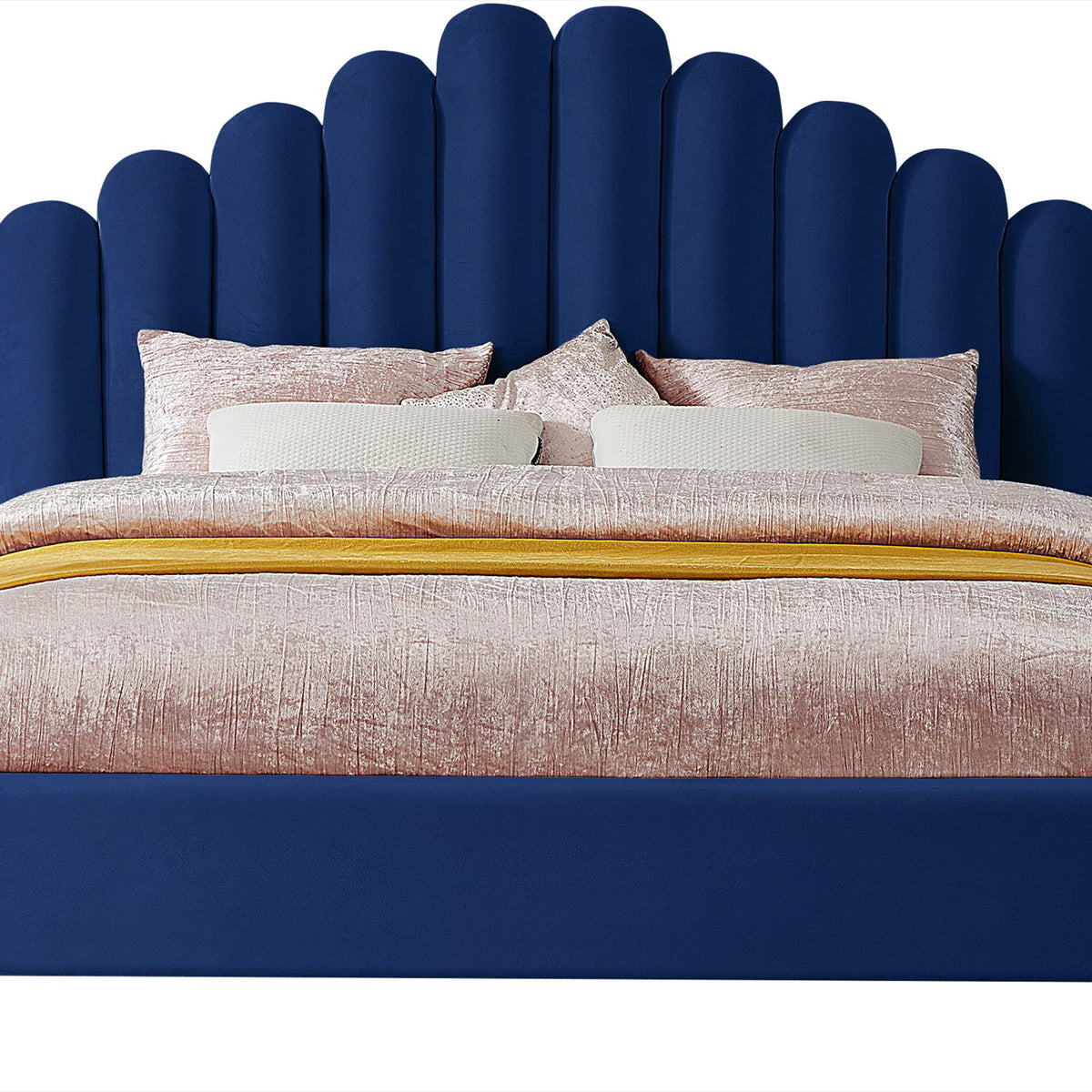 Lily - Bed