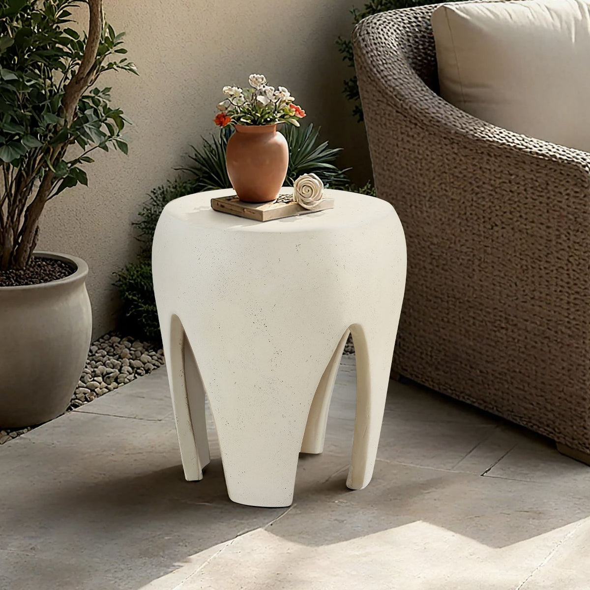 Moxie - Concrete And Fiberglass Indoor / Outdoor End Table