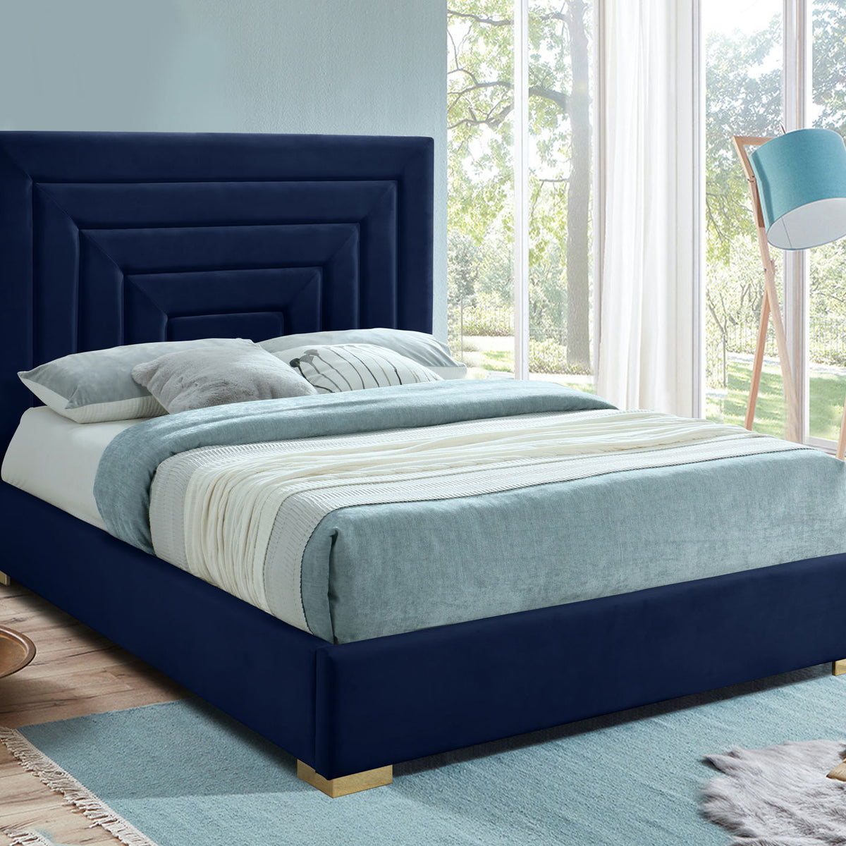 Nora - Bed