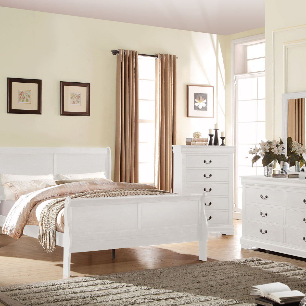 Louis Philippe - Sleigh Style Bed