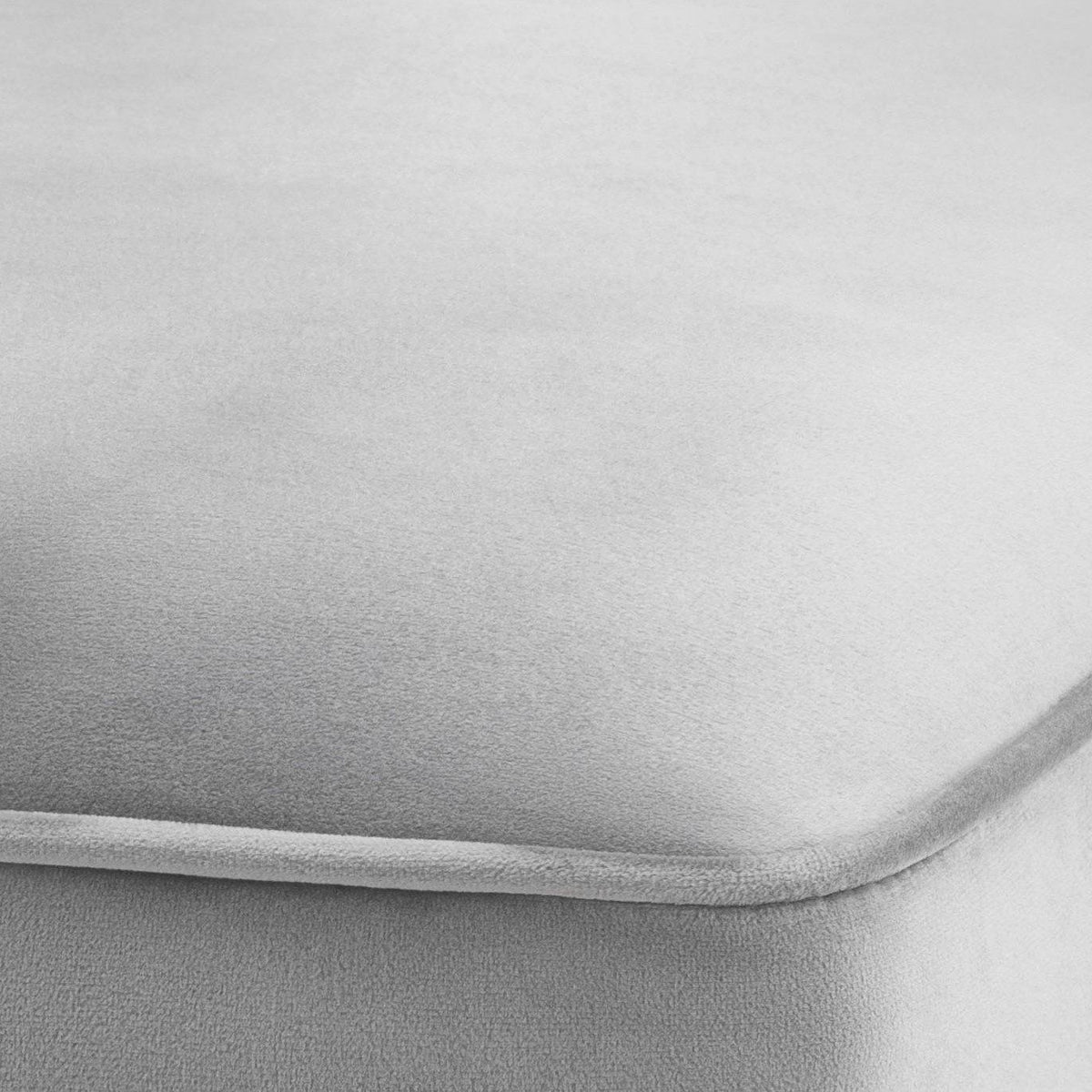 Tiffany - Velvet Chair