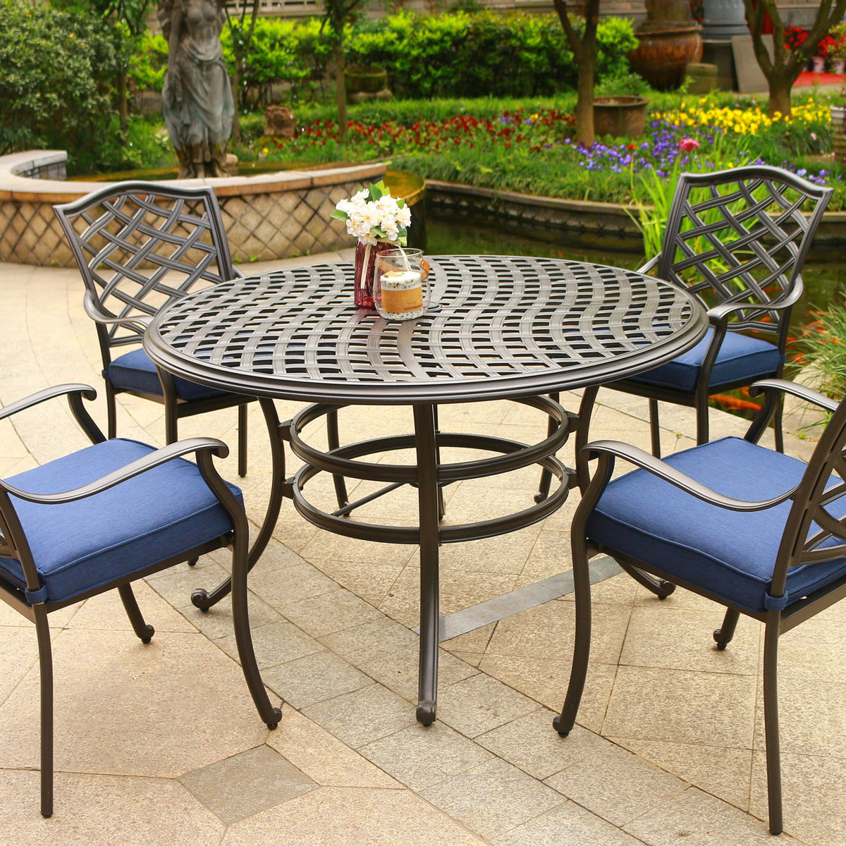 Round 49" Long Aluminum Dining Set With Cushions