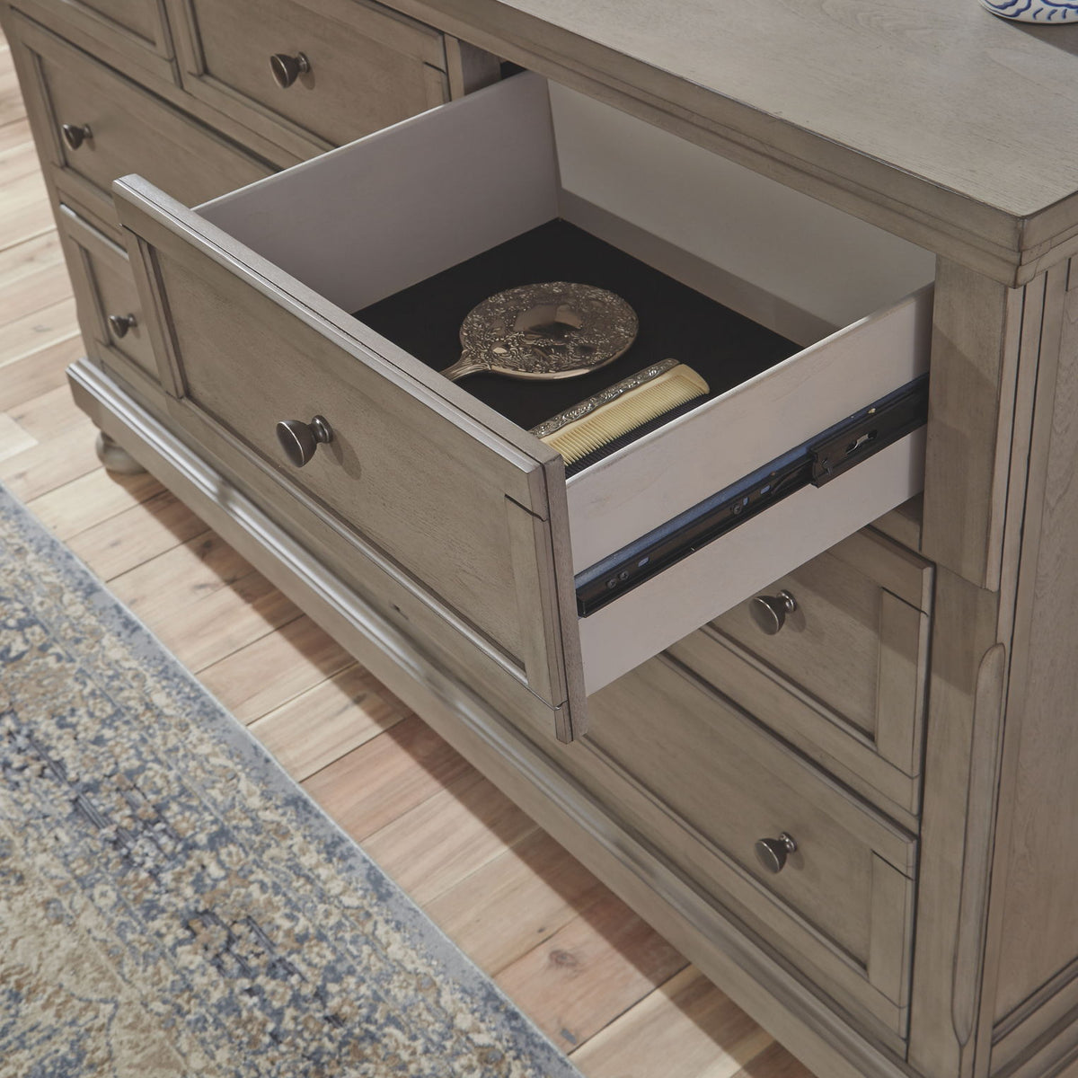 Lettner - Dresser, Mirror
