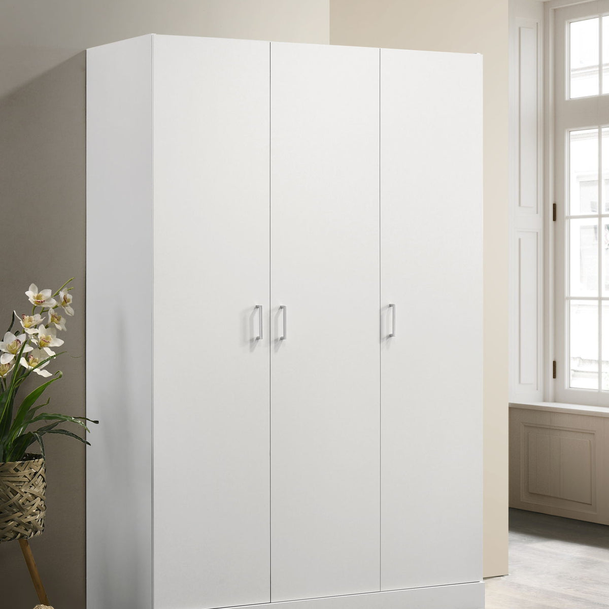 Declan - 3 - Door Wardrobe Cabinet Armoire With Storage Shelves And Hanging Rod - White