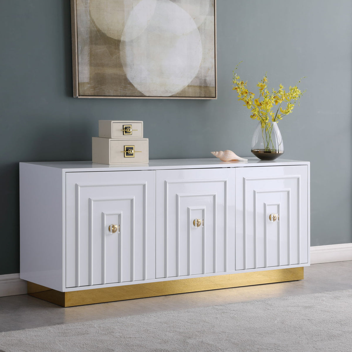 Cosmopolitan - Sideboard